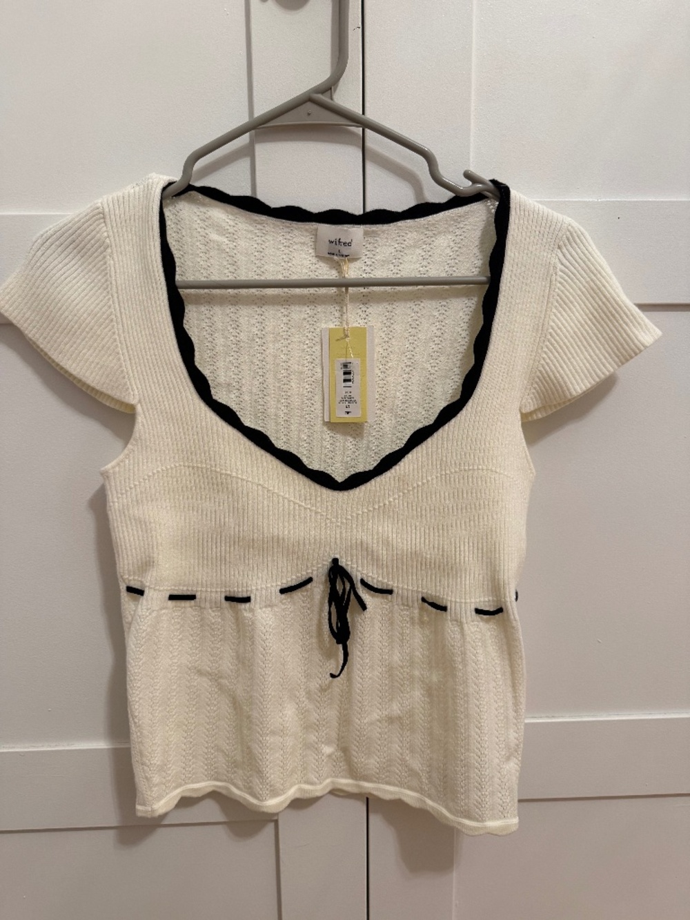 Aritzia knit top